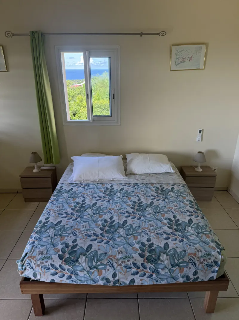 Bright bedroom at Villa Bigaradier, Sainte-Rose