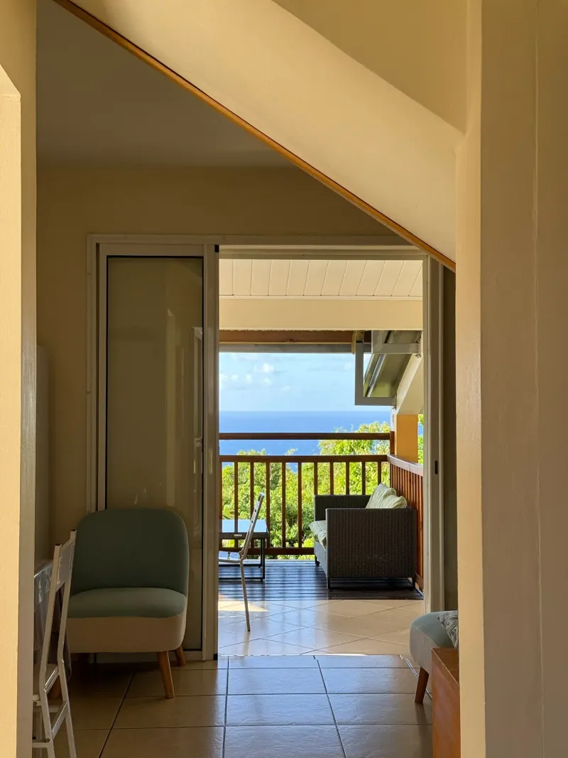 Living room at Villa Bigaradier with garden view, Sainte-Rose Réunion